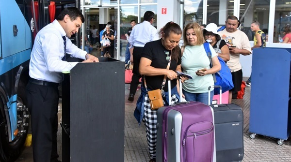 Más de 60.000 viajeros se adelantan para compartir la chipa en Semana Santa