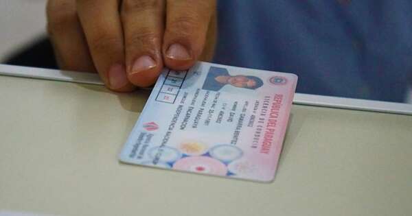 La Nación / Deudores de prestación alimentaria no podrán acceder a licencias de conducir