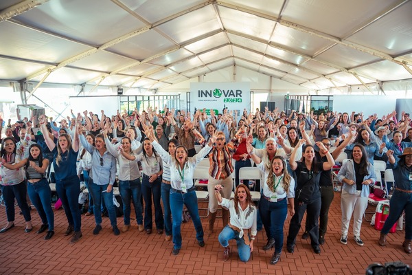 Mujeres en el Agro: Testimonios de superación y disciplina en Innovar 2024