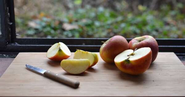 La Nación / ¿Por qué la manzana es el snack más saludable y económico?
