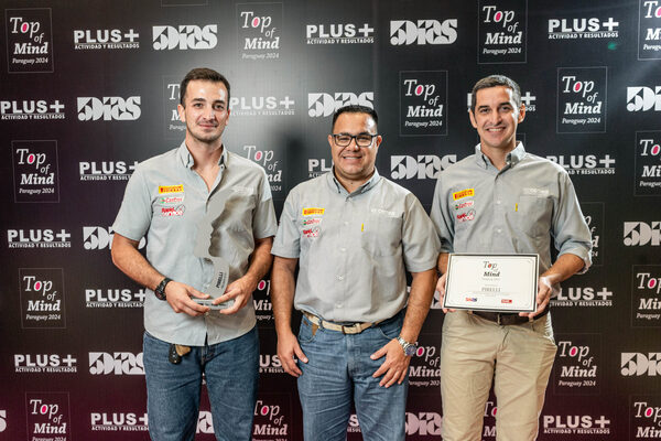 Pirelli: Experiencia sobre ruedas que arrasa - Revista PLUS