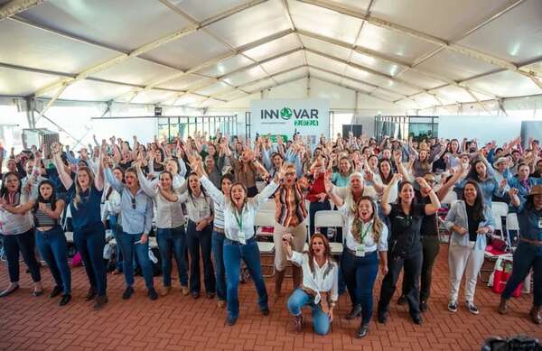 Testimonios y emociones se vivieron durante Innovar Mujer - Economía - ABC Color