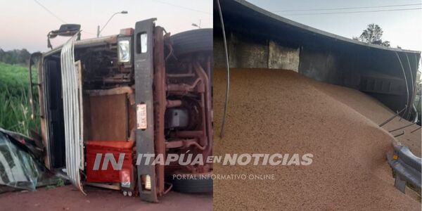 CAMIÓN TRANSPORTADOR DE GRANOS DE SOJA VOLCÓ EN CARLOS A. LÓPEZ - Itapúa Noticias