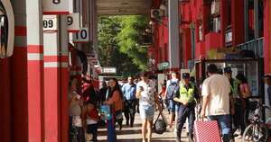 La Nación / Estación de Buses: se inicia el éxodo de viajeros por Semana Santa