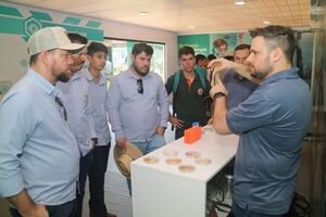 Tecnomyl acompañó la muestra con novedades para el campo