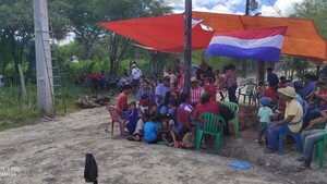 Pobladores de Bahía Negra se manifiestan contra la ANDE