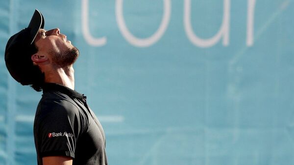Thiem se resiente de la lesión de muñeca