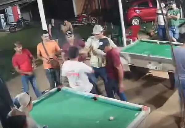 Video: así mataron a un hombre en medio de un partido de billar en Curuguaty - Policiales - ABC Color