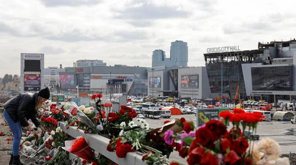 Sube a 140 la cifra de muertos por un ataque terrorista en Moscú