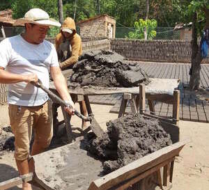 Construcción de viviendas sociales reactivará producción de oleros - Unicanal