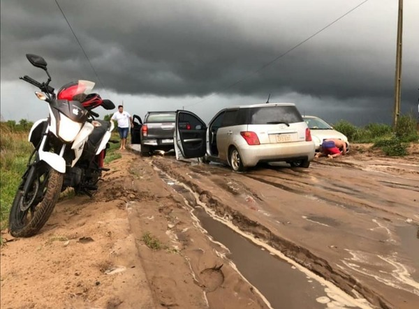 Poblador de Ñeembucú envió una carta al presidente reclamando mejores rutas - Megacadena - Diario Digital