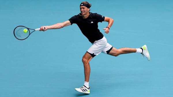 Versus / Zverev vence a Marozsán y espera por Alcaraz en semifinales de Miami