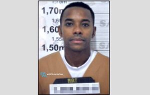 Las primeras imágenes de Robinho en prisión