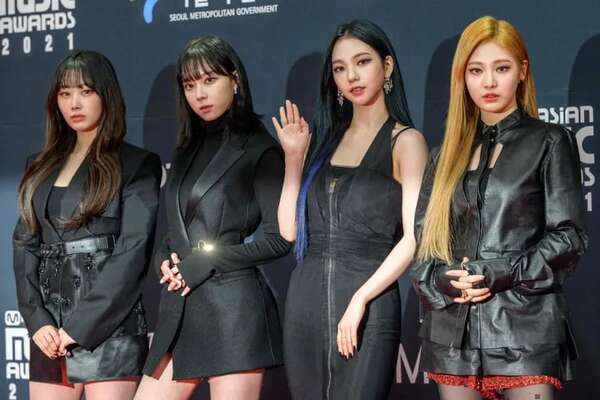 Perdón por tener pareja: las duras reglas de la industria del k-pop - Música - ABC Color