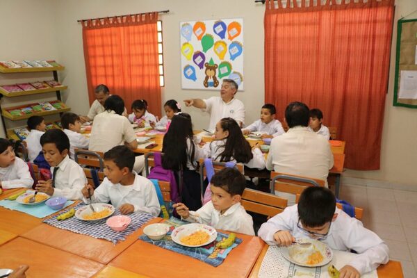«Queremos impactar en los chicos con modelos y programas diferentes», resalta ministro de Educación - ADN Digital