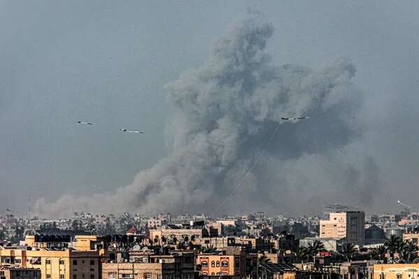 Israel sigue atacando norte de Gaza y destruyendo para crear una zona de “amortiguación” - Mundo - ABC Color
