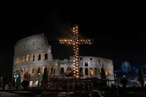 Reflexión del Viernes Santo en Roma: hubo un mensaje directo para los poderosos - Mundo - ABC Color
