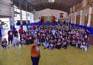 Semana Santa: jóvenes luchan por lograr autoestima en mundo afectado por redes sociales - Nacionales - ABC Color