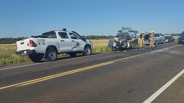 Accidente fatal en San Pedro: tres fallecidos tras choque frontal de vehículos - Radio Imperio 106.7 FM