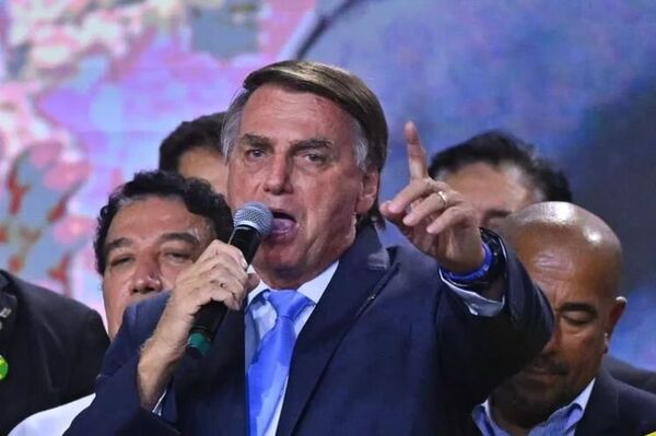 Juez de Supremo de Brasil rechaza devolver pasaporte a Bolsonaro para visitar Israel