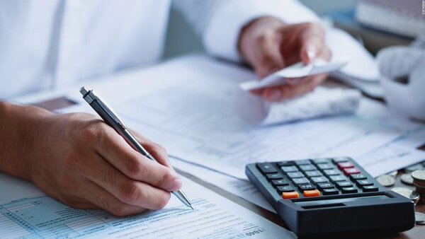 El IVA en Ecuador subirá de 12% a 15% a partir de este lunes