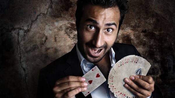 Daniel Ketchedjian: “El mundo de la magia es muy rico e interesante”