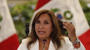 Allanan la vivienda de la presidenta de Perú en medio de escándalo por relojes Rolex