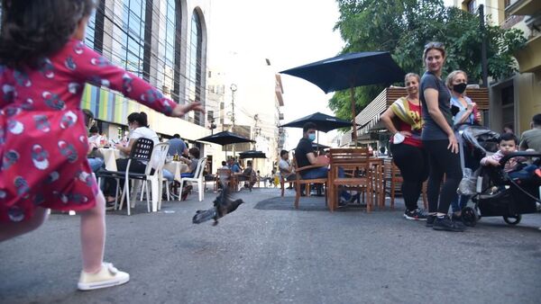 Asunción ofrece gastronomía al aire libre en calles peatonales este fin de semana