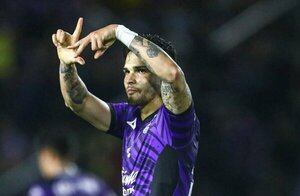 Luis Amarilla vuelve a convertir y ya es el máximo goleador en México