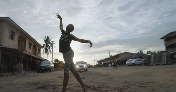 La Nación / “Madu”, el viaje de una estrella del ballet desde Nigeria