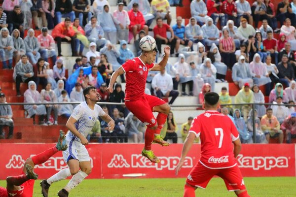 Versus / Sol de América recibe a General Caballero con el amargo recuerdo del descenso