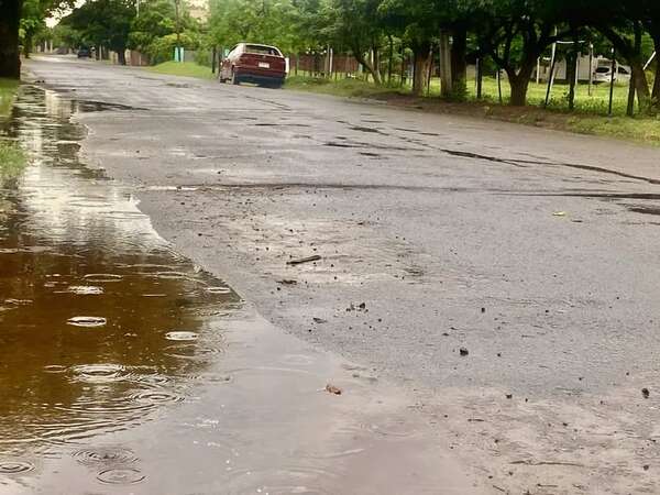 ¡Atención! Amplían a cinco los departamentos en zona de tormentas - Clima - ABC Color