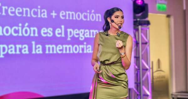 La Nación / Myriam Arévalos lideró charla de empoderamiento femenino