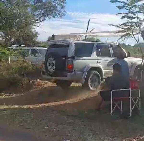 Luque: denuncian supuesta invasión a inmueble en compañía Tarumandy - Policiales - ABC Color