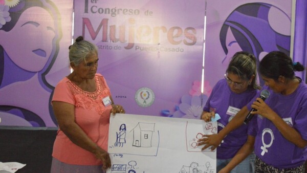 Mujeres de Puerto Casado visibilizan sus luchas cotidianas