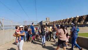 Semana Santa: casi 5.000 personas visitaron los circuitos turísticos de Yacyretá - Nacionales - ABC Color