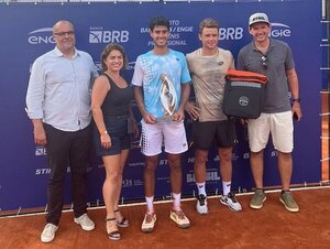 A sus 19 años, Dani Vallejo logra su primer título profesional en tenis