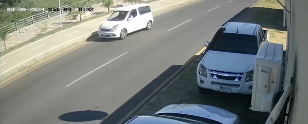Buscan a conductor que atropelló a dos ciclistas en Asunción - trece