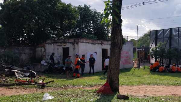 Vecinos se levantan contra subsecciconal colo’o