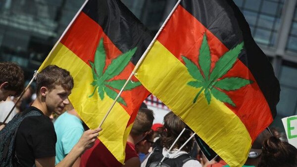 Alemania legaliza el polémico consumo recreativo de cannabis - ADN Digital
