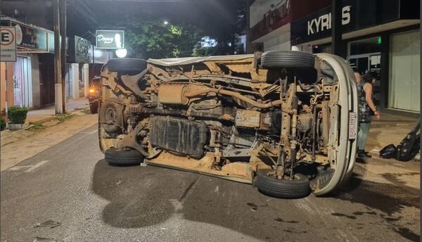 Lesión y Daño Material en Accidente de Tránsito