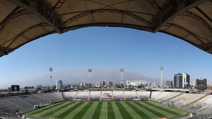 Colo Colo quiere hacerse fuerte en casa en su debut ante Cerro Porteño