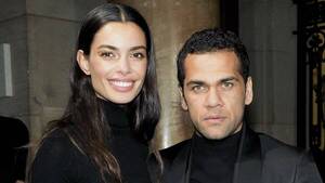 ¡Ya no aprende! Su mujer volvió a los brazos de Dani Alves