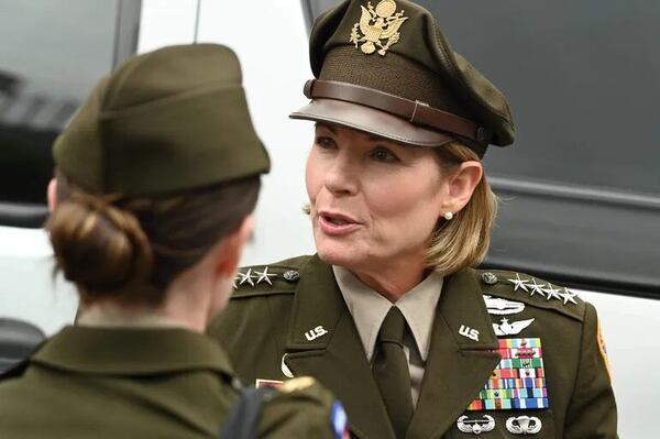 General del Comando sur de los EUA llegará a Argentina por temas de “cooperación regional” - Mundo - ABC Color