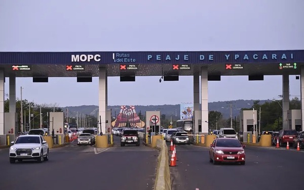 MOPC recaudó más de G. 4.000 millones en puestos de peaje durante la Semana Santa - ADN Digital