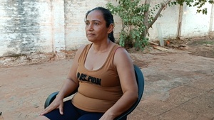 Despiden a limpiadora de la ANDE tras más de una década de servicio