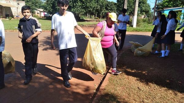 Realizan varias actividades para la eliminación de criaderos de mosquitos
