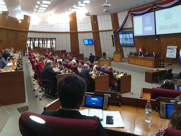 Virulento debate en Diputados por vacunas anti-covid - Política - ABC Color