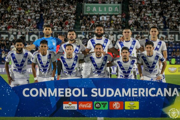Día histórico: Ameliano se estrena en la fase de grupos de la Sudamericana