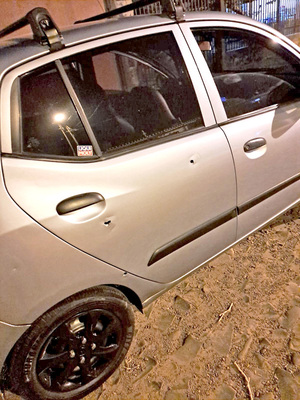 Brasileño roció a balazos el automóvil de un conductor de Bolt del cual descendió su novia - La Clave